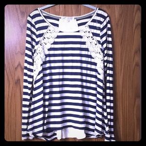 Women's long sleeve Jolt shirt